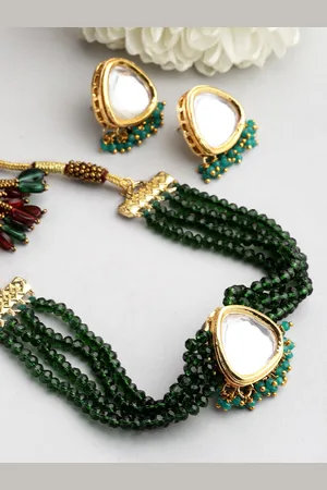 karatcart Gold-Plated & Green Kundan-Studded Jewellery Set