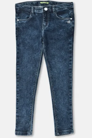 Crimsoune Club Girls Blue Mildly Distressed Light Fade Stretchable Jeans