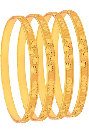 Shivansh Woman Set Of 4 Gold-Plated Traditional Bangles