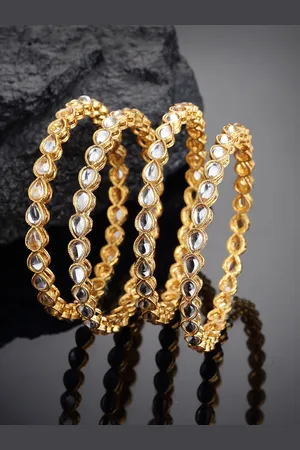 PANASH Set of 4 Gold-Plated Kundan Studded Handcrafted Bangles