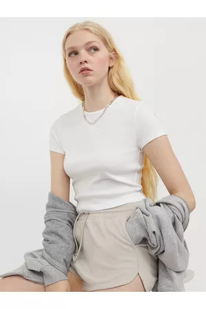 H&M White Ribbed Cropped Top