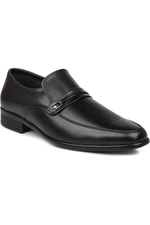 Inc 5 Men Black Solid Formal Derbys