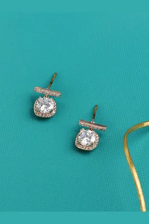 Ami Rose Gold Contemporary Studs Earrings