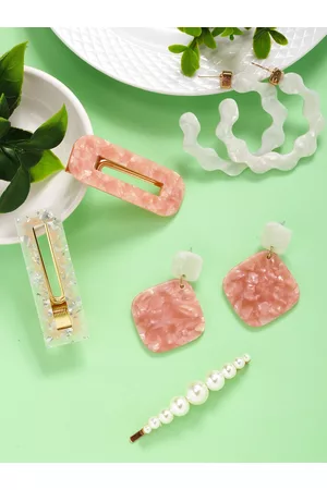 Yellow Chimes Set of 2 Peach-Coloured & White Geometric Drop Earrings With 3 Hair Clips