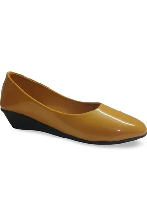 WOMENS BERRY Yellow Colourblocked Wedge Pumps