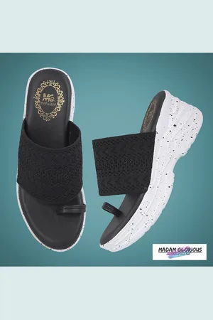 madam glorious Women Black Wedge Sandals