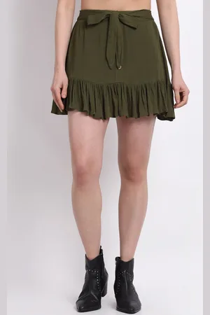 La Zoire Women Olive Green Solid Mini Tiered Skirts