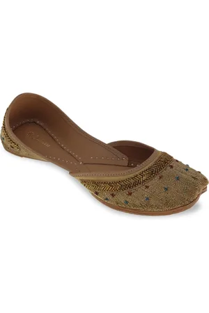 Fulkari Women Bronze-Toned Embellished Leather Ethnic Mojaris Flats