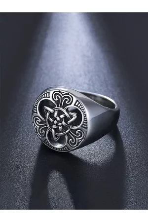Yellow Chimes Men Oxidised Silver-Toned & Black Stainless Steel Finger Ring