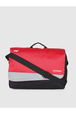 Wildcraft Unisex Red & Black Messenger 2 Colourblocked Messenger Bag