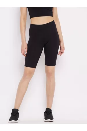 Hypernation Women Black Skinny Fit Cycling Sports Shorts
