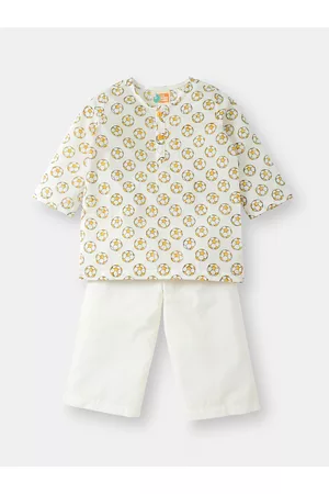 THE BABY LABEL Pyjamas - Unisex Kids Yellow Hand-Block Football Print Pure Cotton Kurta with Pyjamas