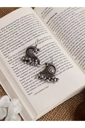 Veni Silver-Toned women Contemporary Jhumkas Earrings
