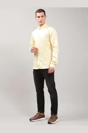 Lindbergh Men Yellow Slim Fit Casual Shirt