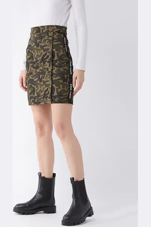 Miss Chase Women Green & Brown Camouflage Printed Mini Straight Skirt