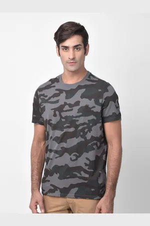 Woodland Men Olive Green & Grey Camouflage Printed T-shirt