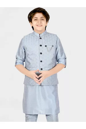 CAVIO Boys Blue Floral Embroidered Layered Kurta with Pyjamas