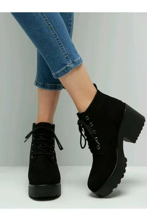Shoetopia Girls Black Solid Flatform Heeled Boots