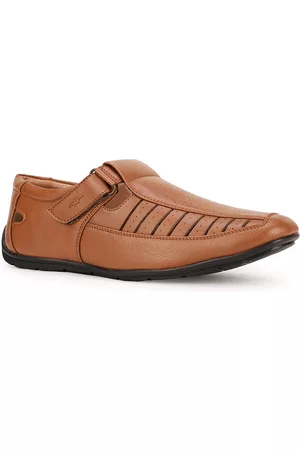 Bata Men Tan Shoe-Style Sandals