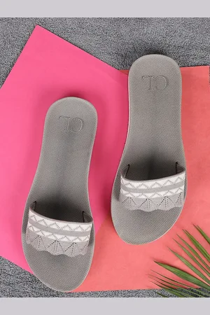 Carlton London Women Grey & White Rubber Sliders