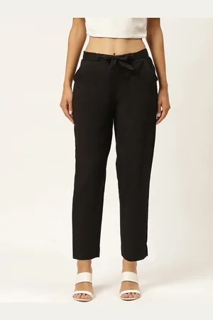 IQRAAR Women Black Slim Fit Trousers