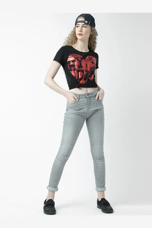 Huetrap Women Black Printed Round Neck T-shirt