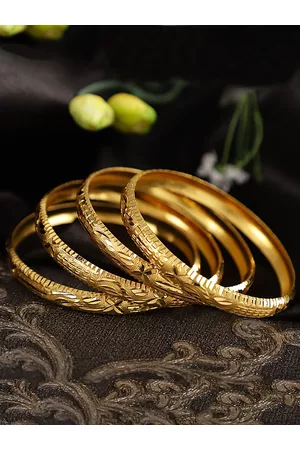 Shining Diva Set of 4 Gold-Plated Handcrafted Bangles