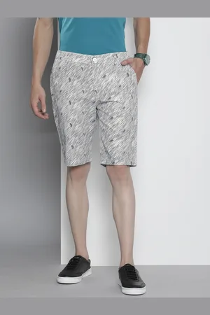 The Indian Garage Co Men Grey Melange Tropical Printed Slim Fit Shorts