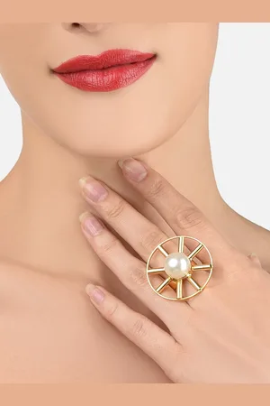 Ami Gold-Plated & Pearl Beaded Adjustable Finger Ring