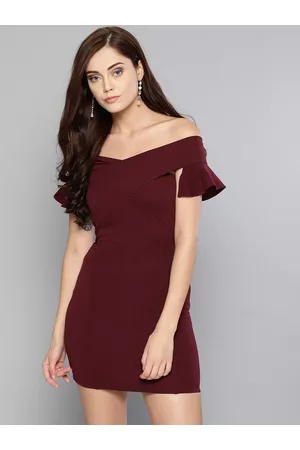 Veni Vidi Vici Women Burgundy Solid Bodycon Dress
