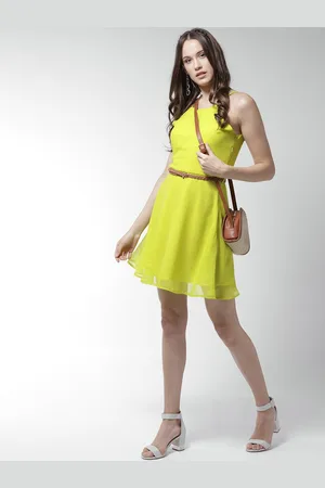 La Zoire Women Lime Green Solid Fit and Flare Dress