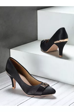 SHEZONE Women Black Pumps