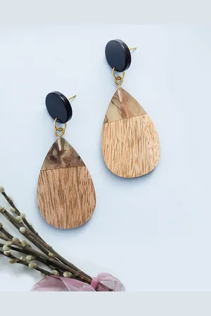 Golden Peacock Brown & Black Teardrop Shaped Drop Earrings
