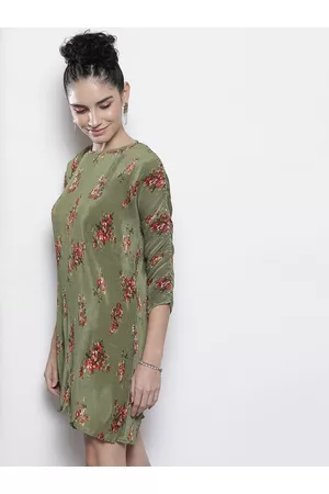 Sassafras Women Olive Green & Red Floral Pleated Bodycon Dress