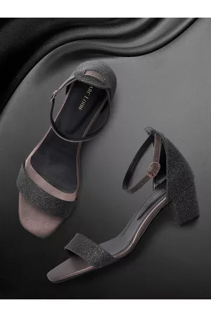 Marc Loire Women Grey Textured Block Heels