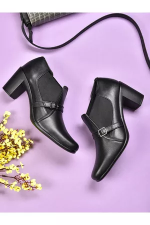 VALIOSAA Women Black Solid Heeled Boots