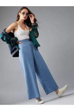 DOLCE CRUDO Women Blue Light Weight Loose Fit Denim Solid Culottes