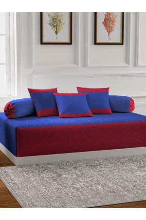 Arrabi Set of 6 Red & Blue Striped Printed Diwan Set