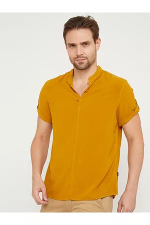 Identiti Men Yellow Slim Fit Casual Shirt