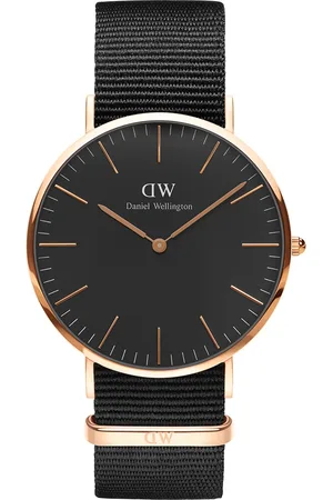 Daniel Wellington Classic Cornwall Men Dial Black 40mm Watch - DW00100148