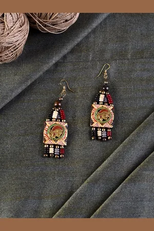 Aakriti Art Creations Gold-Toned & Maroon Contemporary Drop Earrings