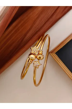 Shining Diva Set Of 2 Gold-Plated Adjustable Bangles