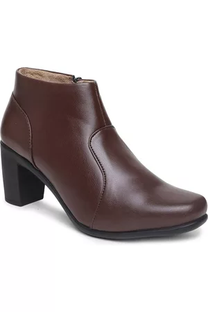 VALIOSAA Brown Block Heeled Boots