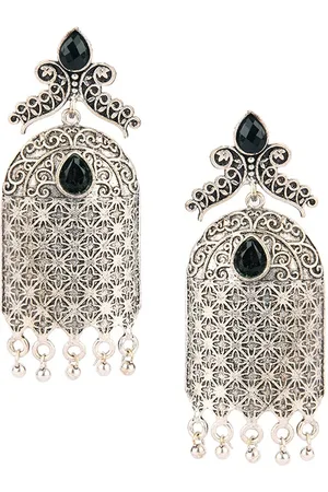 DESI COLOUR Silver-Toned Contemporary Studs