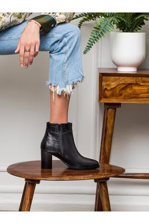 Lamoda Vegan Leather Chelsea Platform Heel Ankle Boots - Black | Boots, Black  ankle boots, Black boots