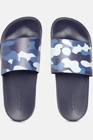 Woodland Men Navy Blue Camouflage Print Sliders