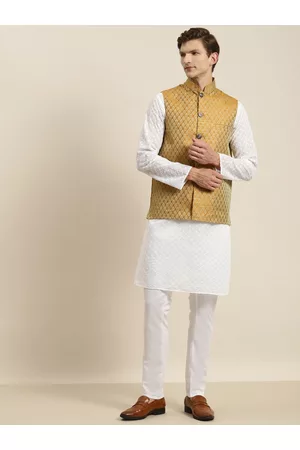 SOJANYA Men White Chikankari Pure Cotton Kurta with Pyjamas & Nehru Jacket