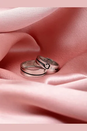 GIVA 925 Sterling Silver Rhodium-Plated Heart String Couple Rings