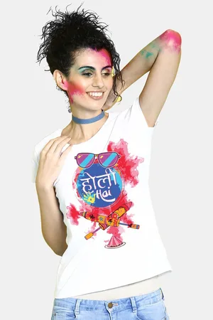 BonOrganik Women White Holi Hai Printed T-shirt