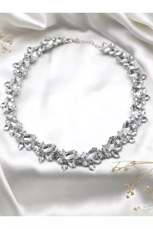 Joker & Witch Silver-Toned & White Pretunia Floral Rhiestones Necklace